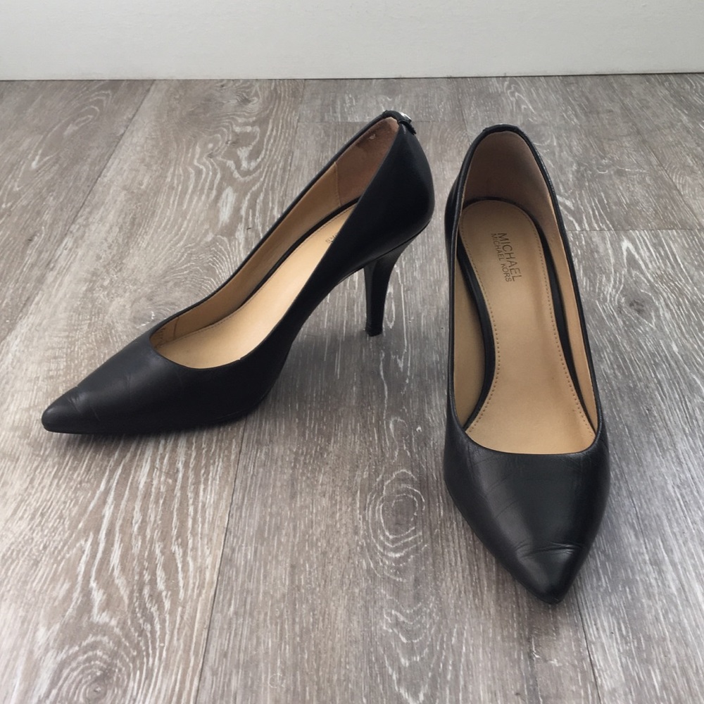 Michael Kors Dorothy Flex Pumps